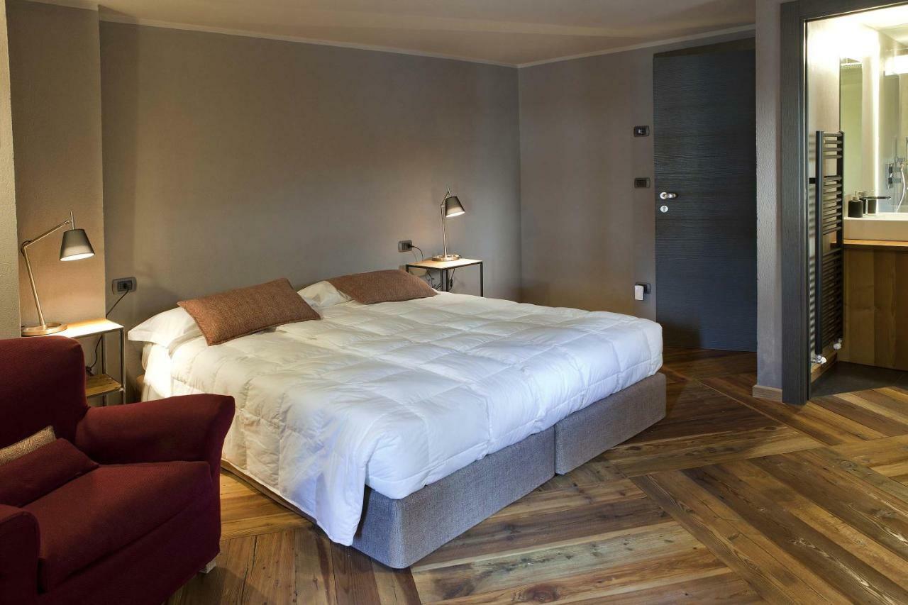 Guesthouse Mu Aosta Exterior photo