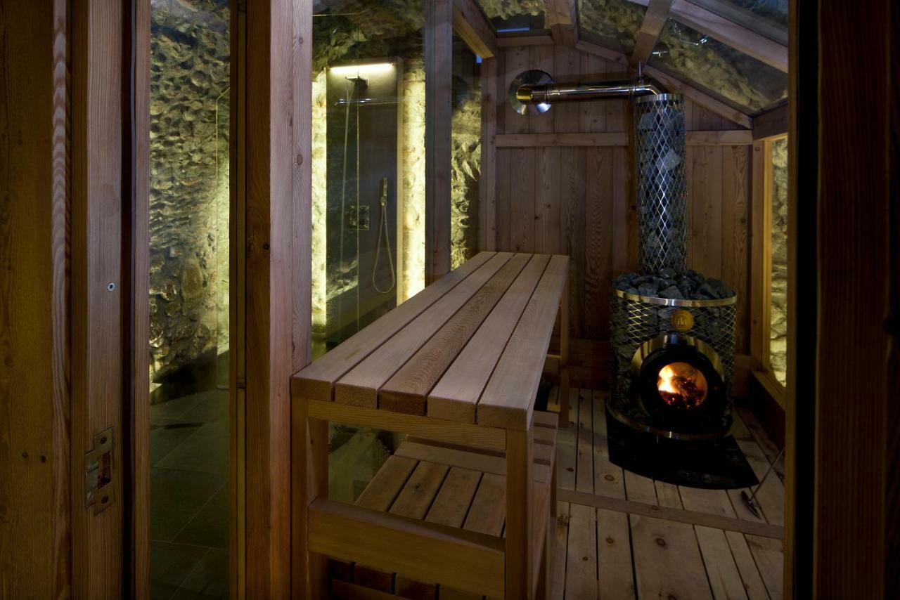 Guesthouse Mu Aosta Exterior photo